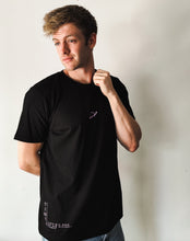 Lade das Bild in den Galerie-Viewer, PLANET - SHIRT (black)
